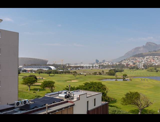 2 BEDROOM APARTMENT TO LET IN MOUILLE POINT